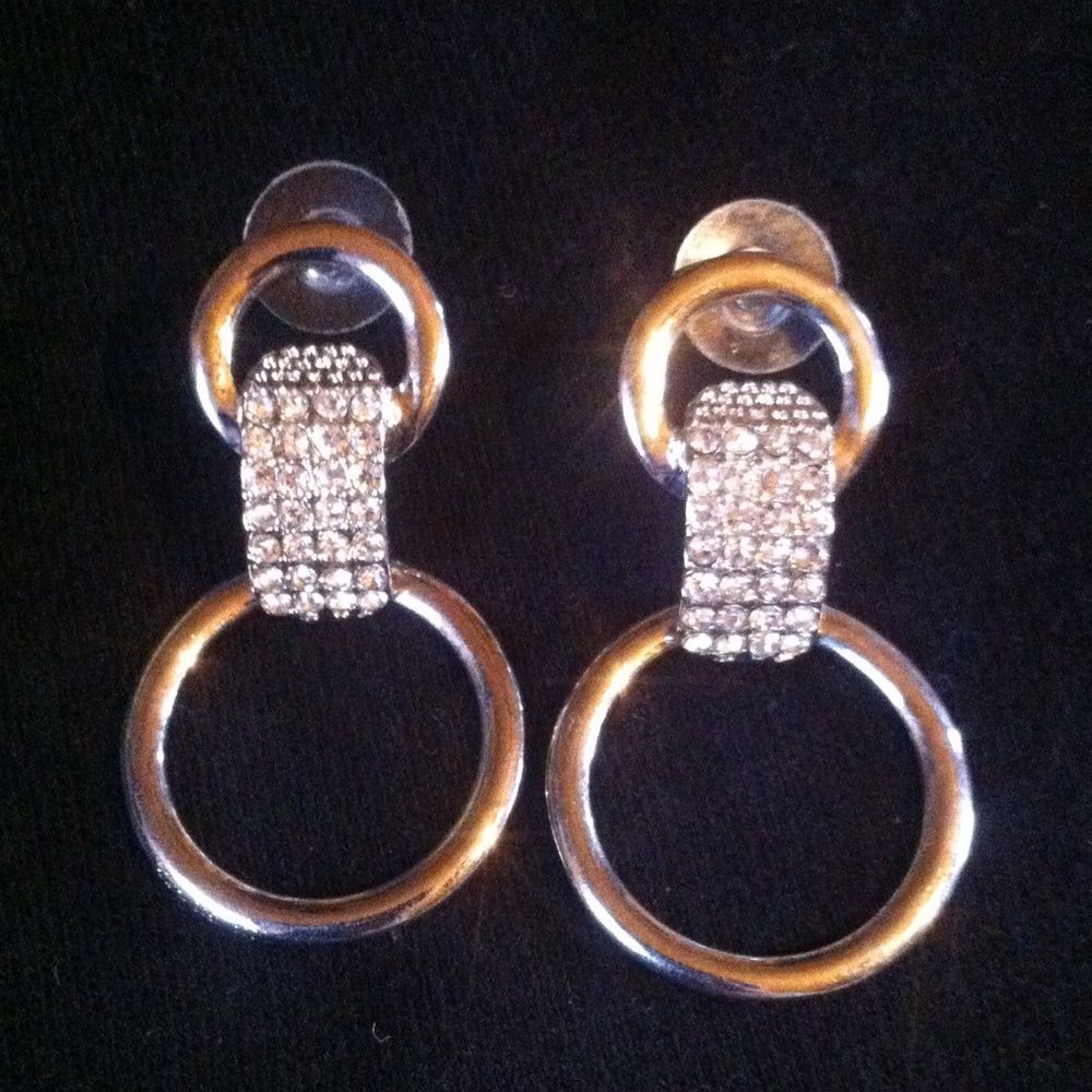 💎Stunning Earrings💎